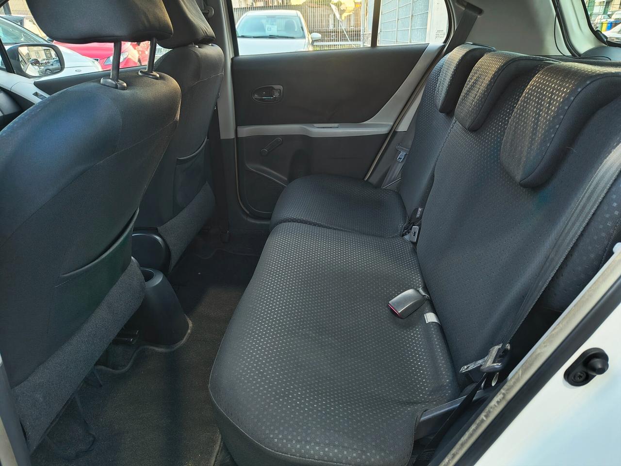 TOYOTA YARIS 1.4 DIESEL CAMBIO AUTOMATICO FINE 2010