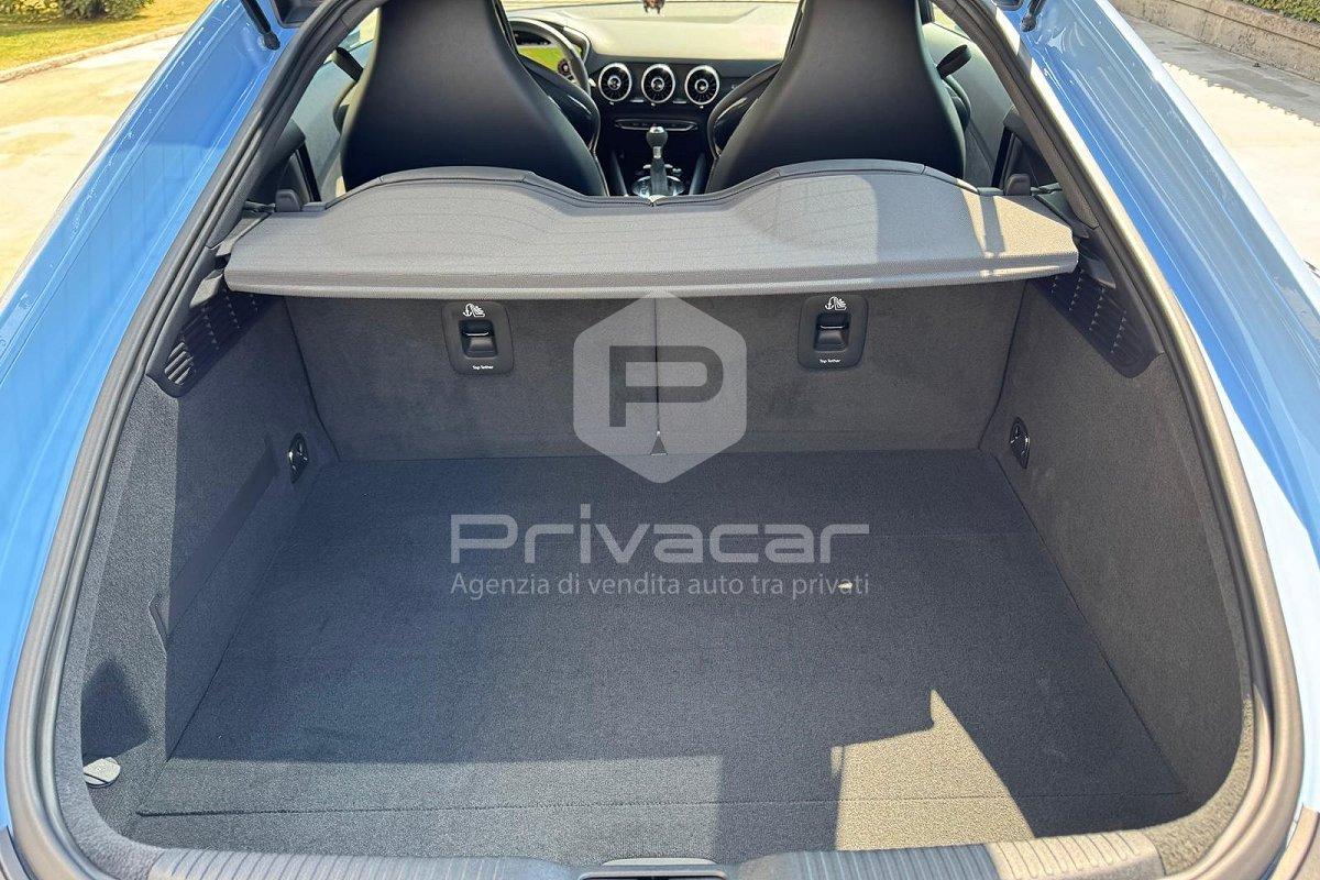 AUDI TT RS Coupé 2.5 TFSI quattro S tronic