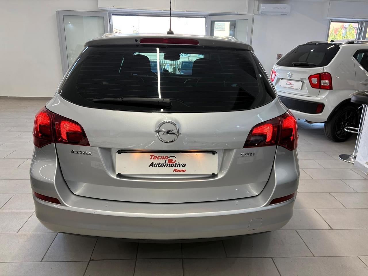 Opel Astra 1.7 CDTI 110CV Sports Tourer Cosmo