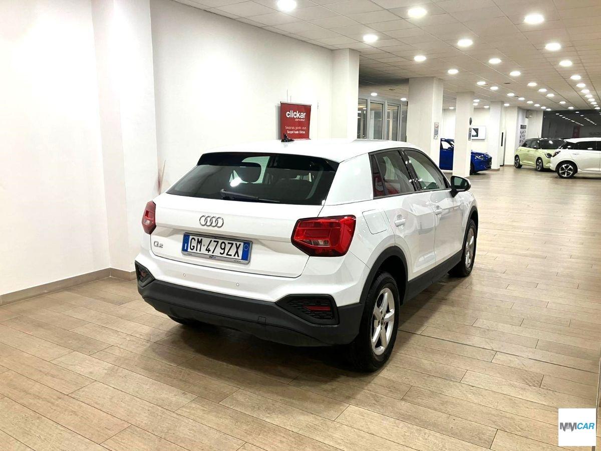 AUDI - Q2 - 30 TDI S tronic Business