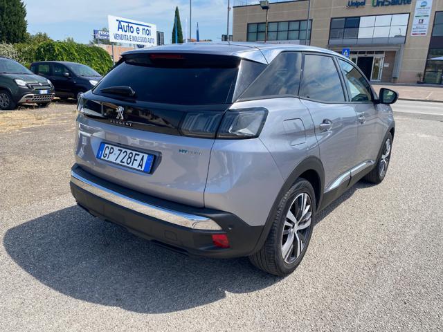PEUGEOT 3008 Hybrid4 300 e-EAT8 Allure Pack