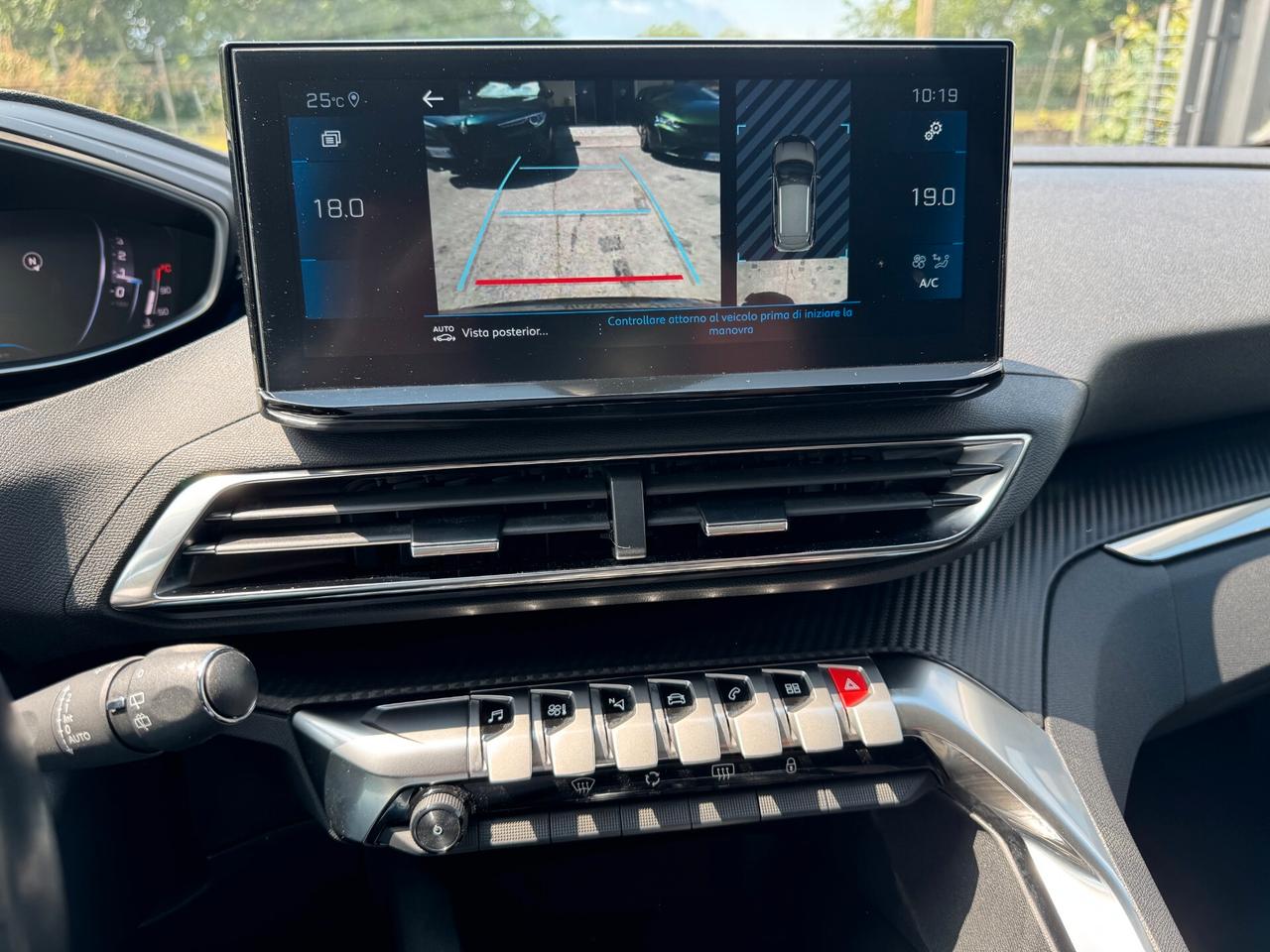 Peugeot 3008 BlueHDi 130 S&S EAT8 Allure