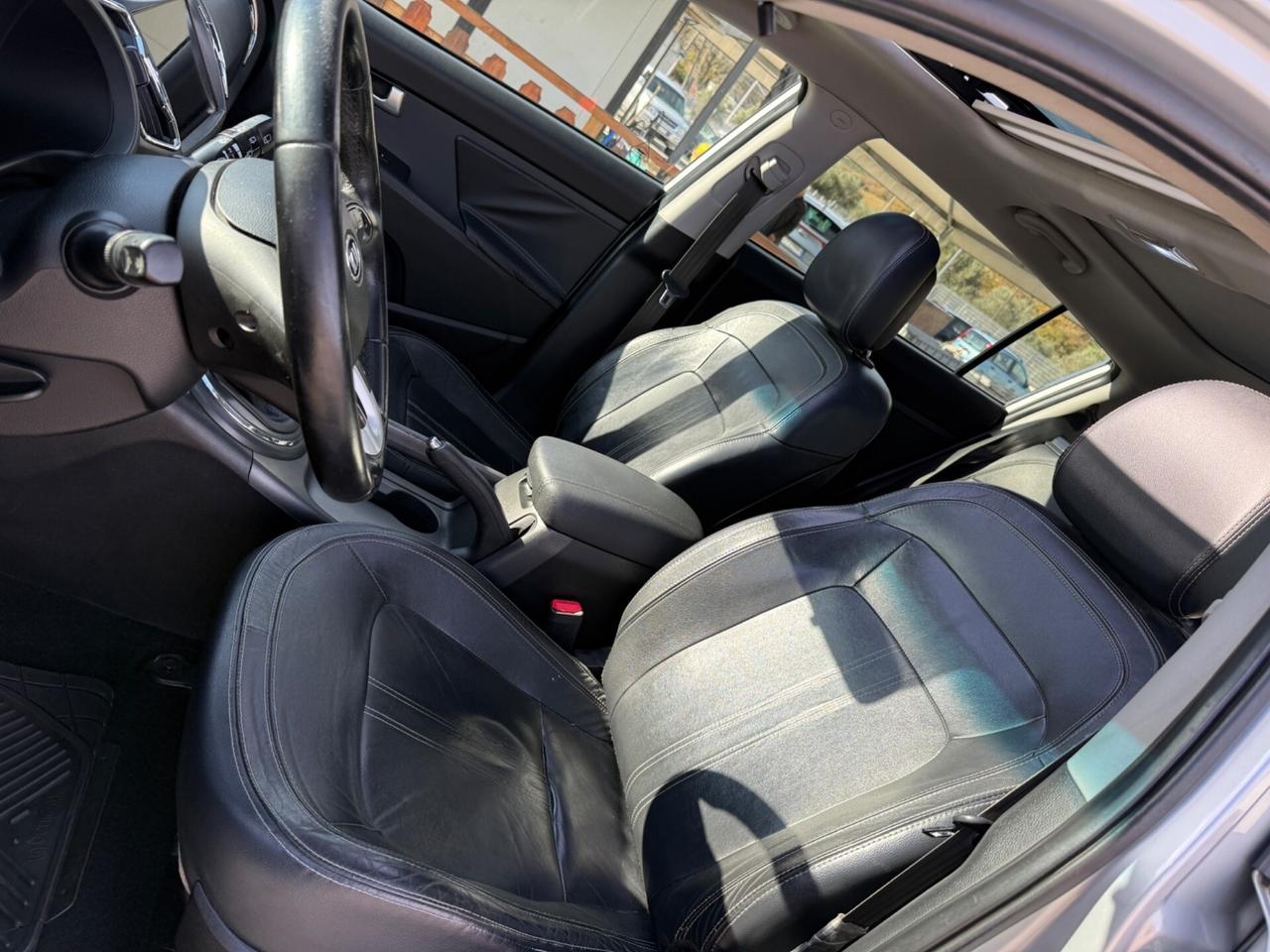 Kia Sportage 1.7 CRDI VGT 2WD Active