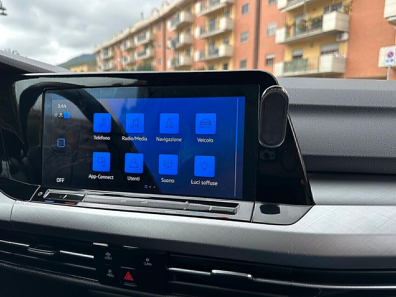 Volkswagen Golf 1.0 eTSI EVO DSG Life -USATO GARANTITO-