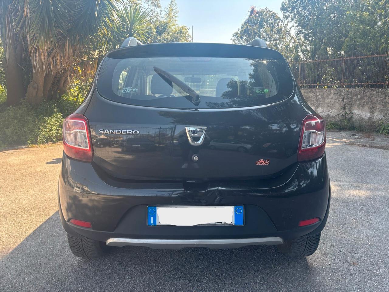 DACIA SANDERO STEPWAY 1.5 DCI Laureate - 2014