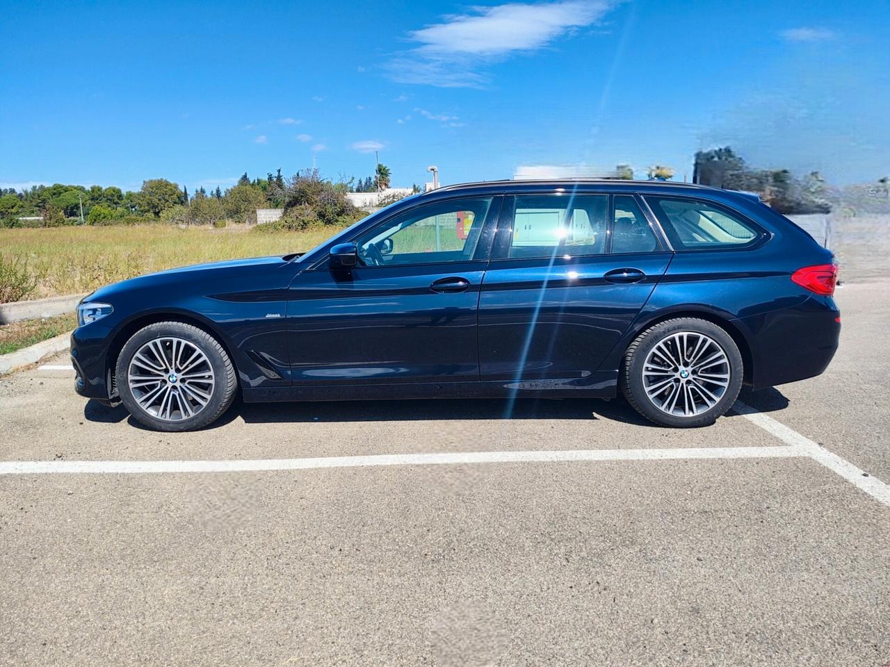 Bmw 520 d SportLine 190cv TETTO PELLE VIRTUAL