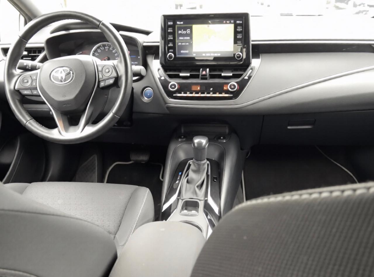 Toyota Corolla Touring Sports 1.8 Hybrid Business Tech