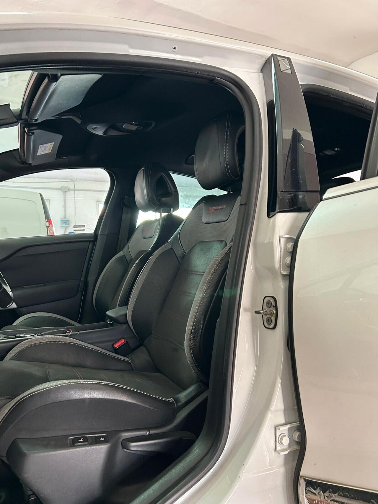 Ds DS4 4 Crossback BlueHDi 120 Moondust