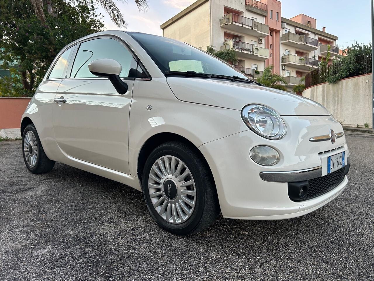 Fiat 500 1.2 Lounge ideale per neopatentati