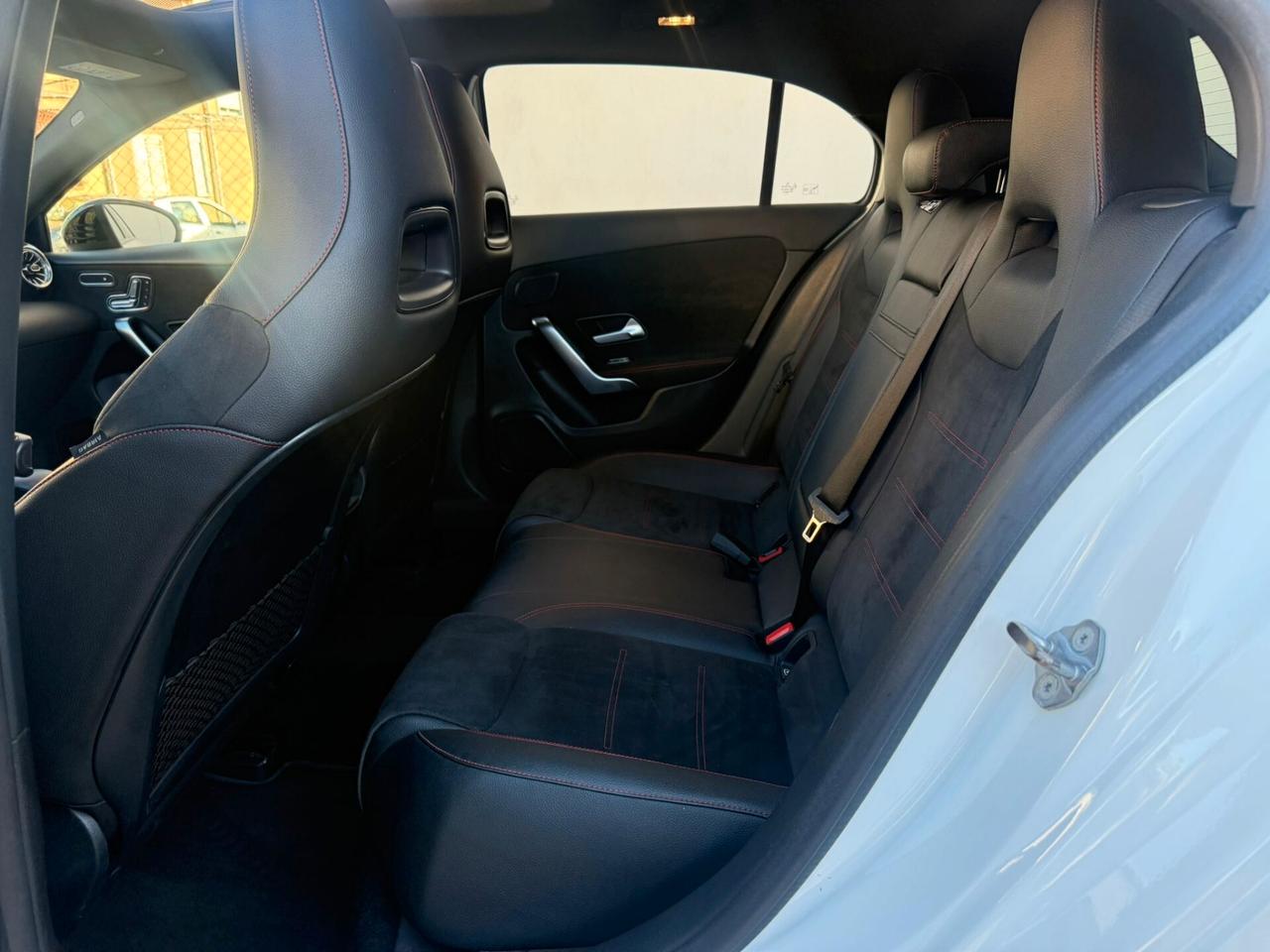 Mercedes-benz A 200 d Automatic Premium Amg 2021