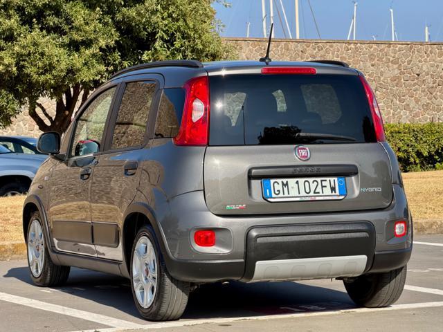 FIAT Panda 1.0 HYBRID CITY LIFE+CLIMATRONIC+SCHERMO+5POSTI