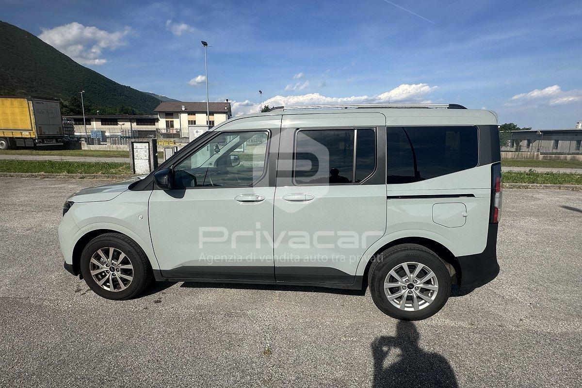 FORD Tourneo Courier 1.0 EcoBoost Titanium