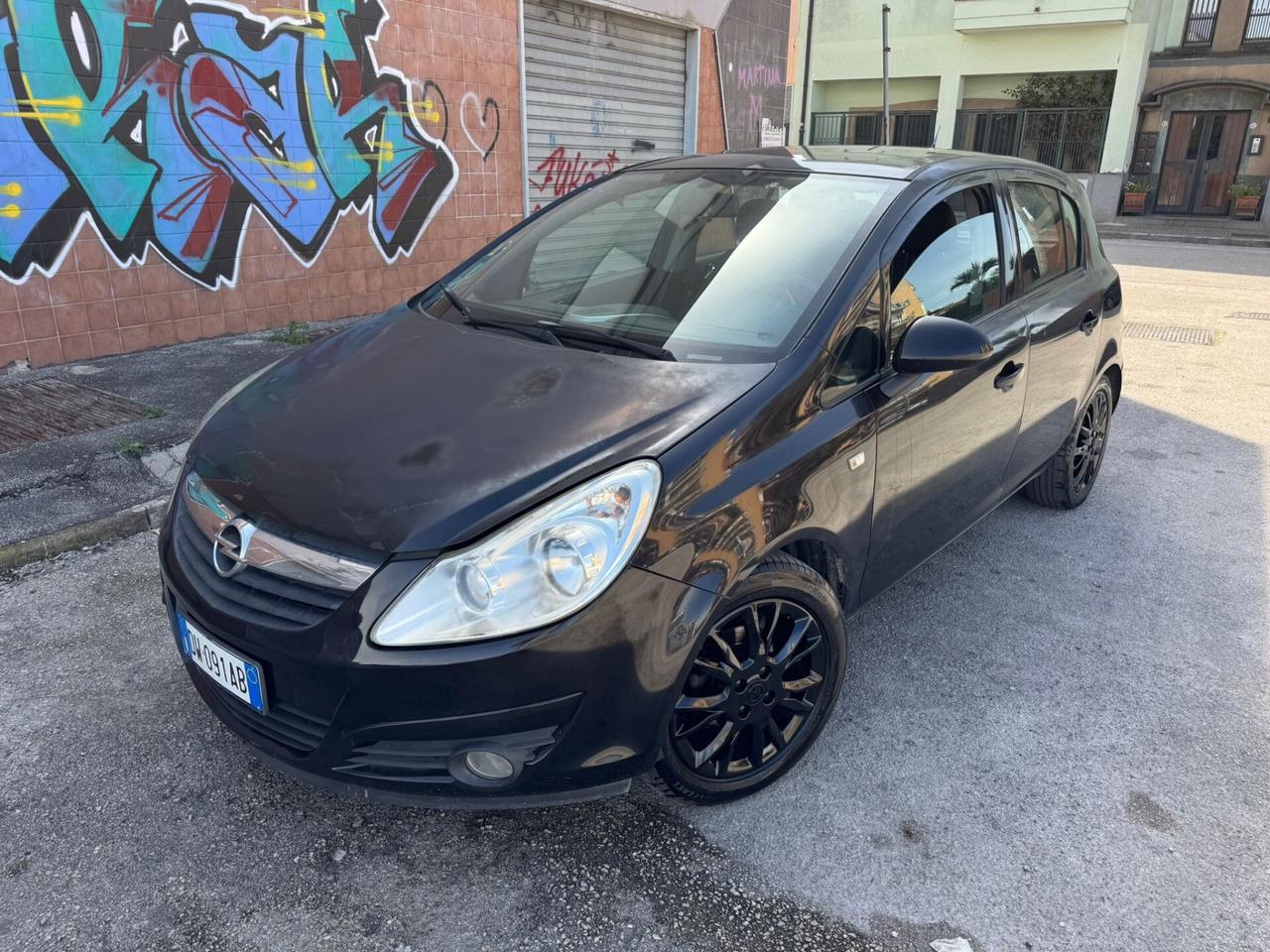 Opel Corsa Restayling 1.2benz 5 porte Full Perfett