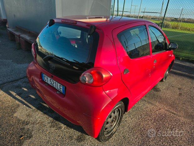 Toyota aygo 1.0 benzina