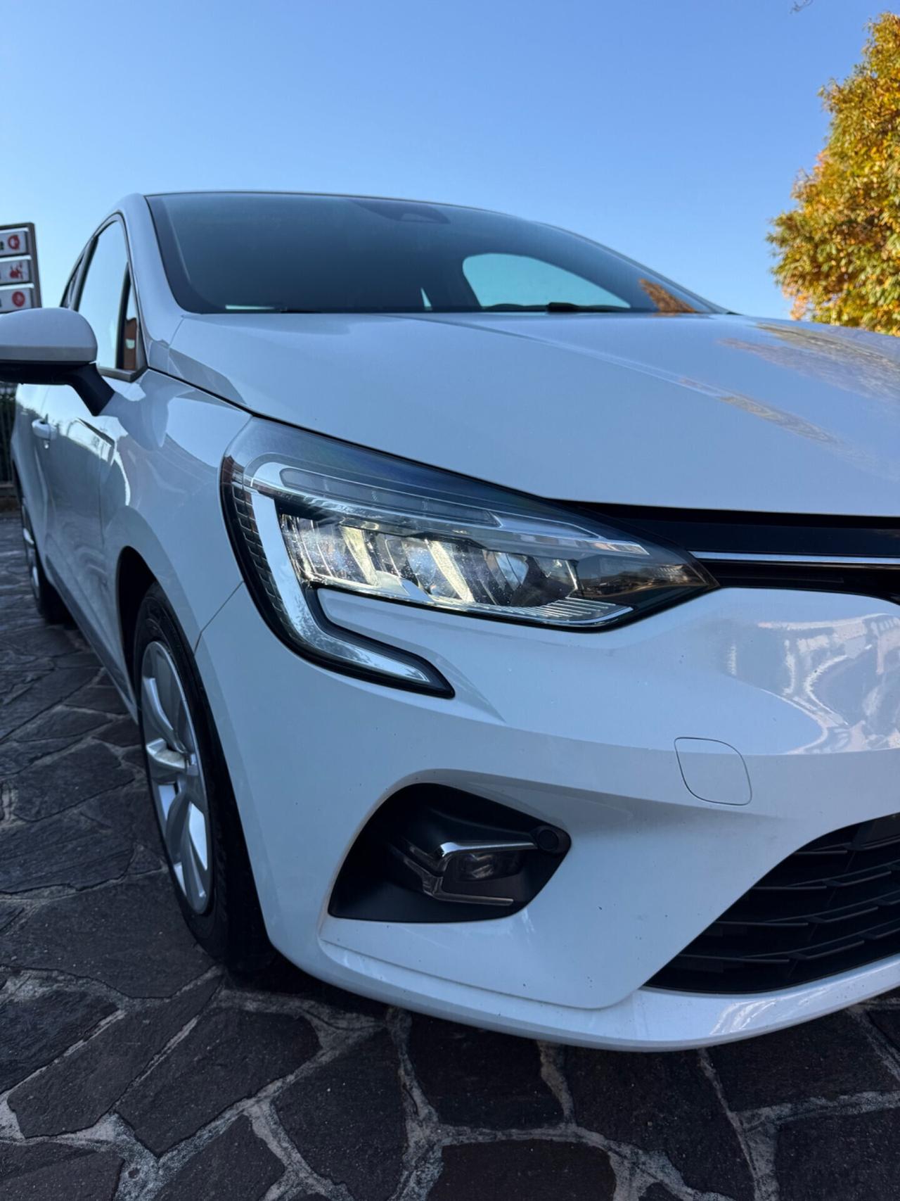 Renault Clio nuovo modello 1.5 Diesel uni proprietario 2020