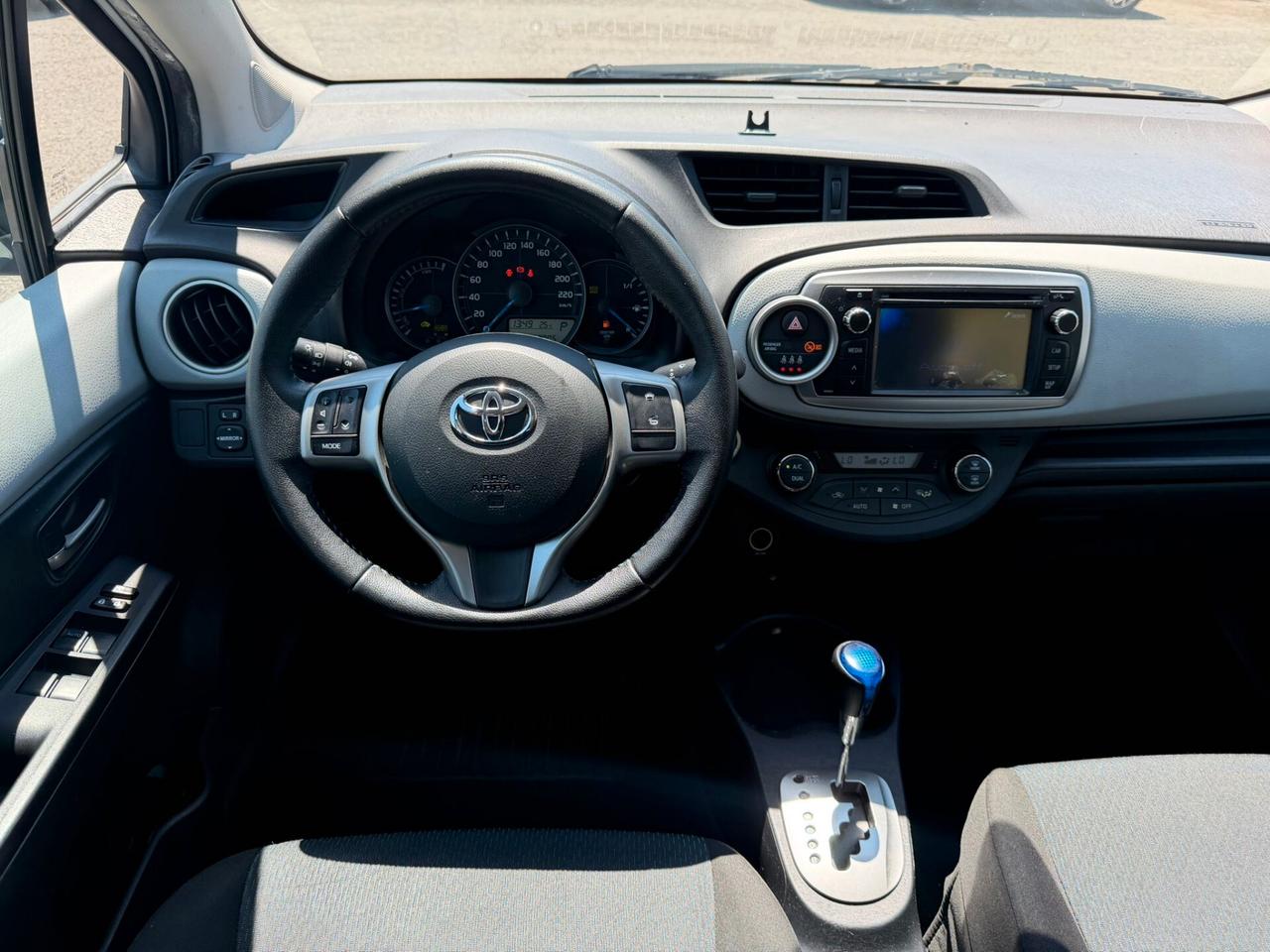 Toyota Yaris 1.5 Hybrid 5 porte Lounge