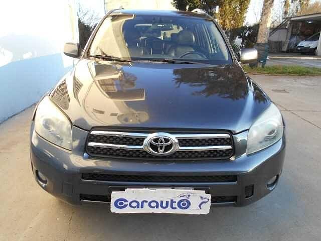 Toyota RAV4 2.2 D-4D 177 CV Luxury