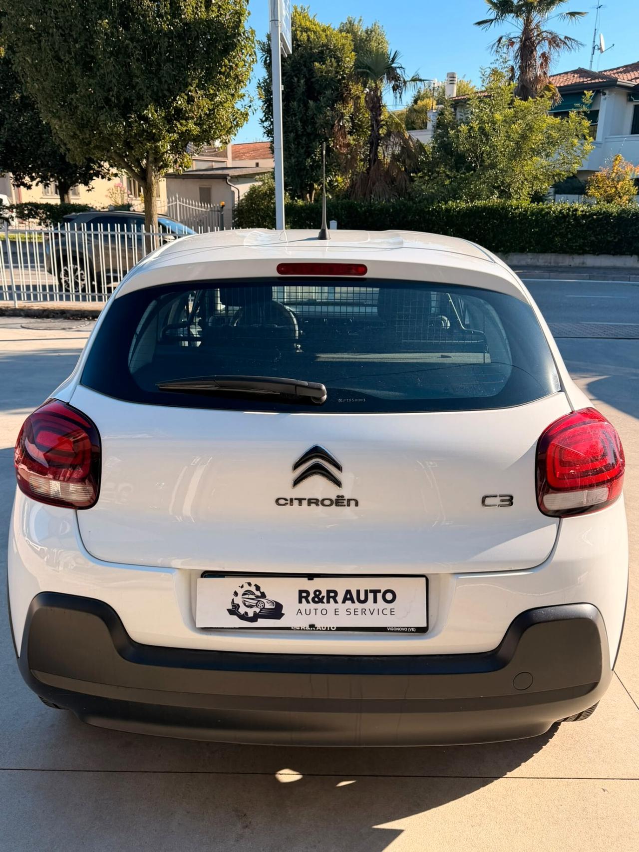 CITROËN C3 VAN 1.5 DIESEL – 75 kW – 2 POSTI