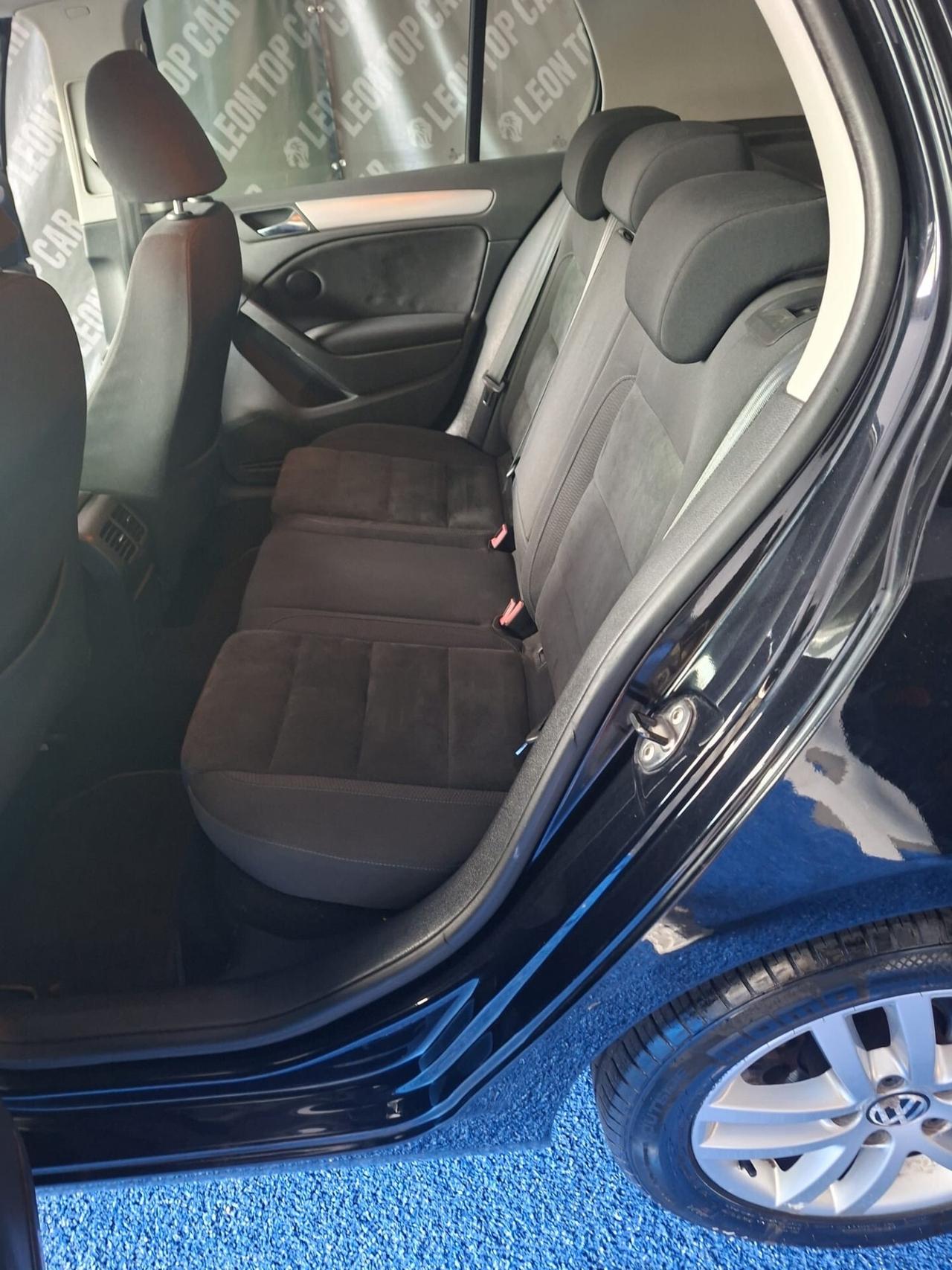 Volkswagen Golf 1.4 benzina garantita 12 mesi