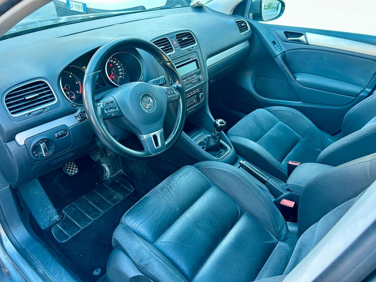 Volkswagen Golf 1.6 TDI DPF 5p. Highline 2011