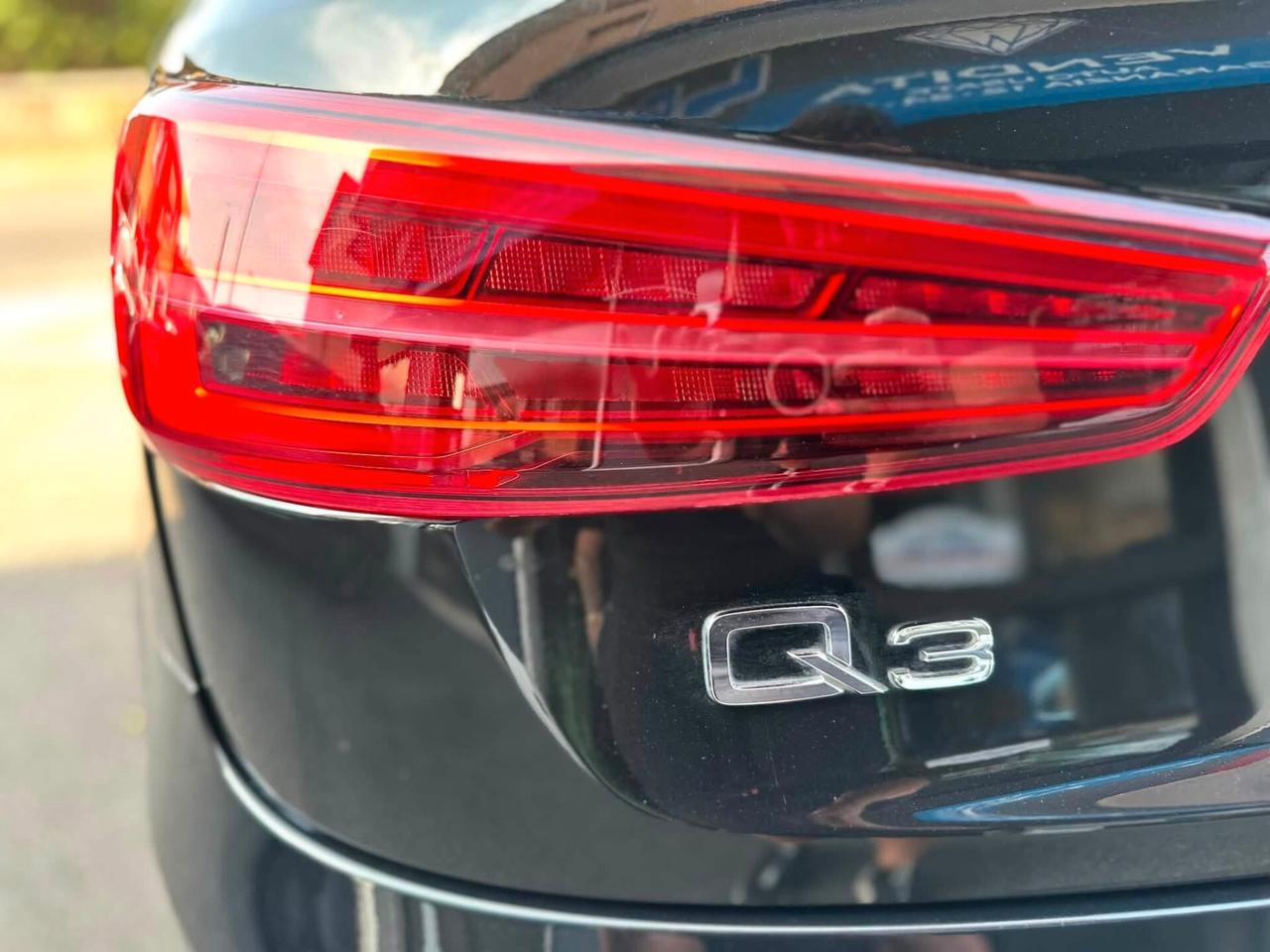 Audi Q3 2.0 TDI 150 CV quattro S tronic tetto automatica