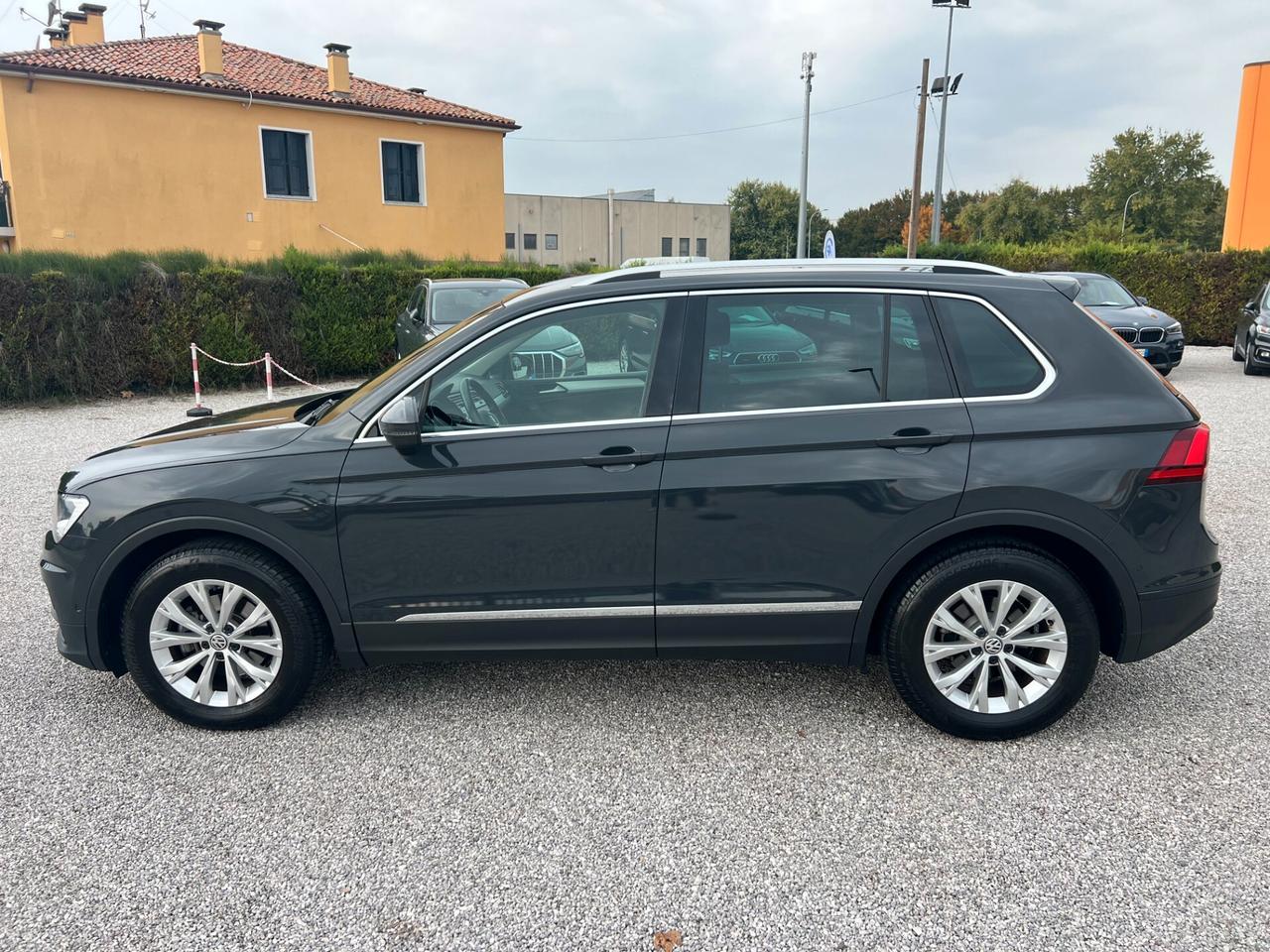 Volkswagen Tiguan 2.0Tdi 150Cv Business *retrocamera Portel.Elettrico