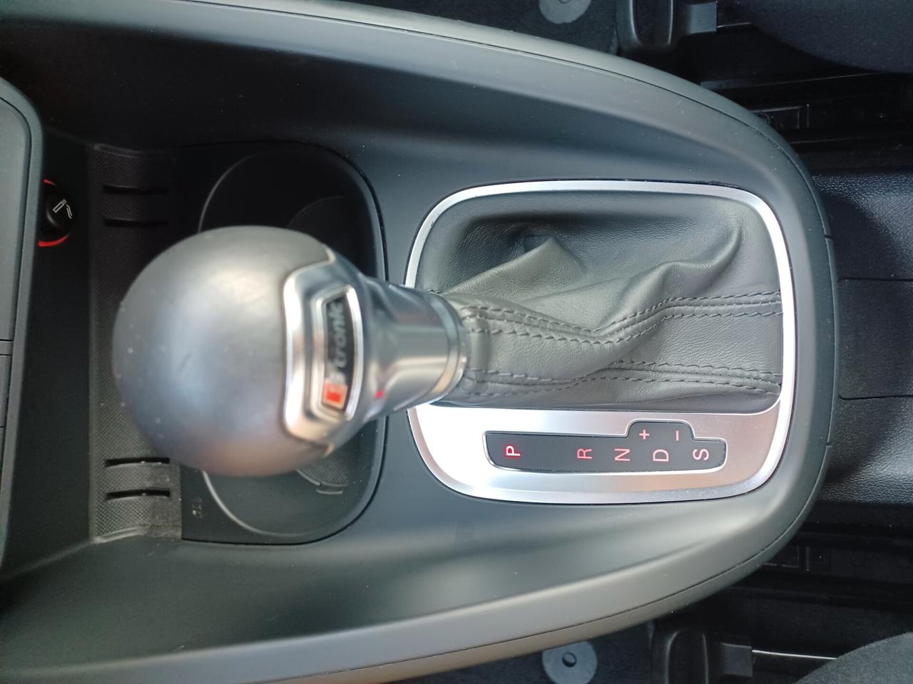 Audi A1 SPORTBACK 1.6 TDI S TRONIC LED BIXENO PDC