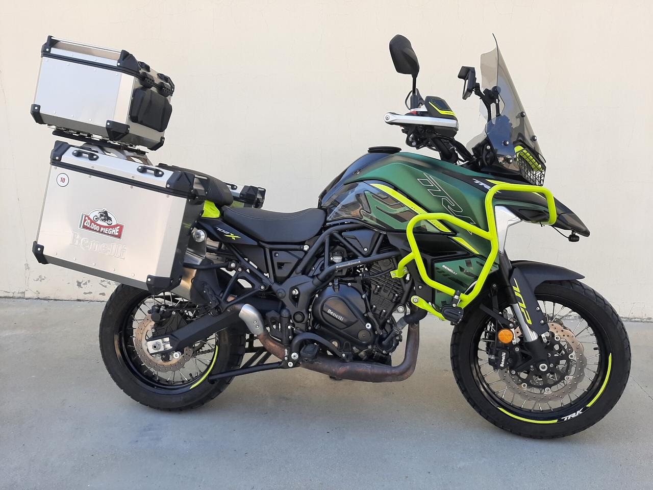 Benelli TRK 702 X ABS