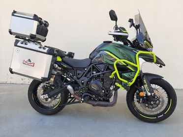 Benelli TRK 702 X ABS