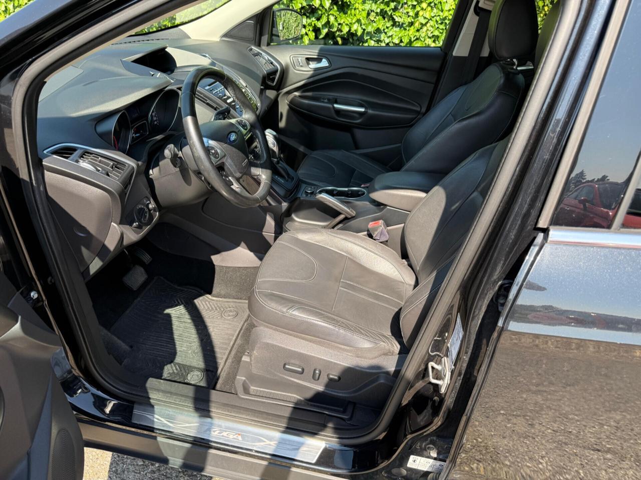 Ford Kuga 2.0 TDCI 163 CV 4WD Powershift Titanium X