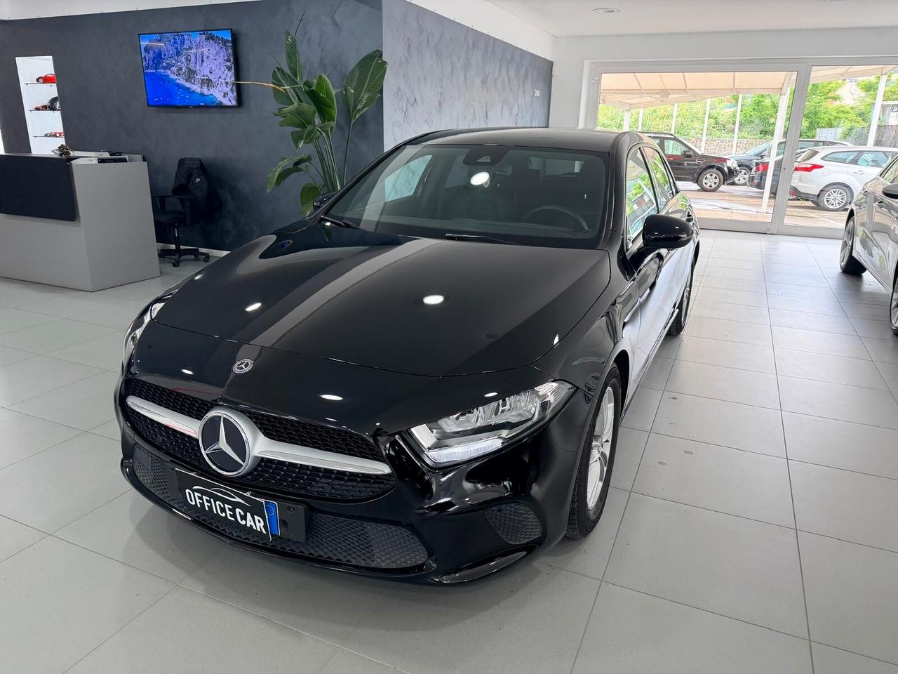 Mercedes-benz A 180 d Automatic Business
