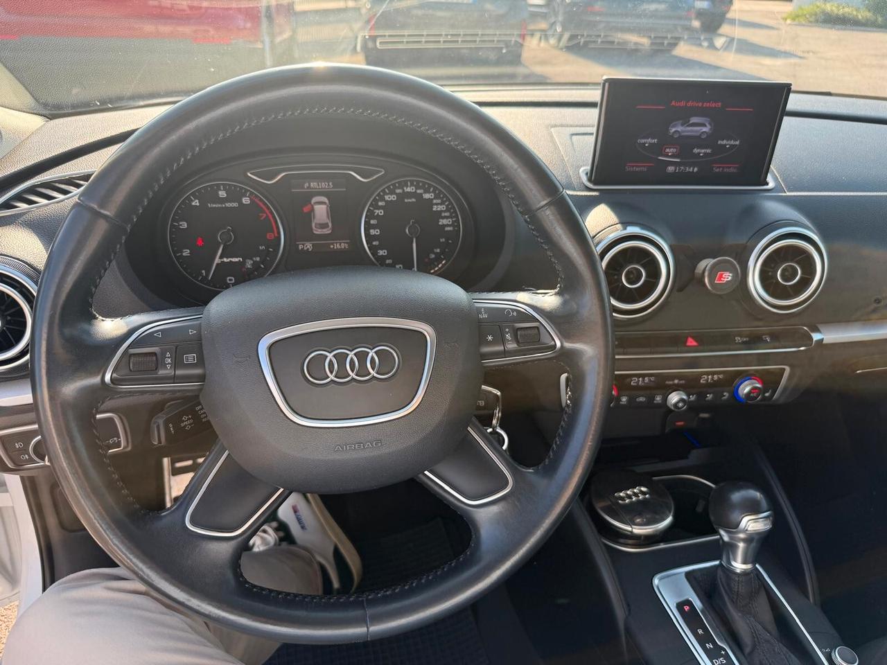 Audi A3 SPB 1.4 TFSI S tronic g-tron Ambition