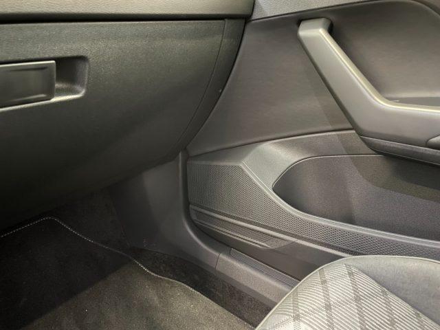 VOLKSWAGEN T-Cross 1.0 TSI 115 CV R-Line Plus KM0 MY26