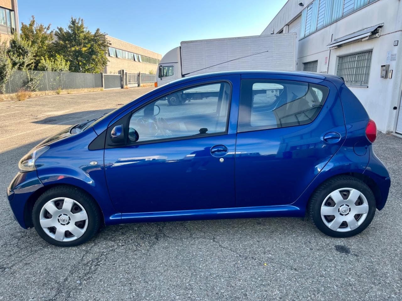 Toyota Aygo 1.0benz 2007 108.000km cambio robotizzato