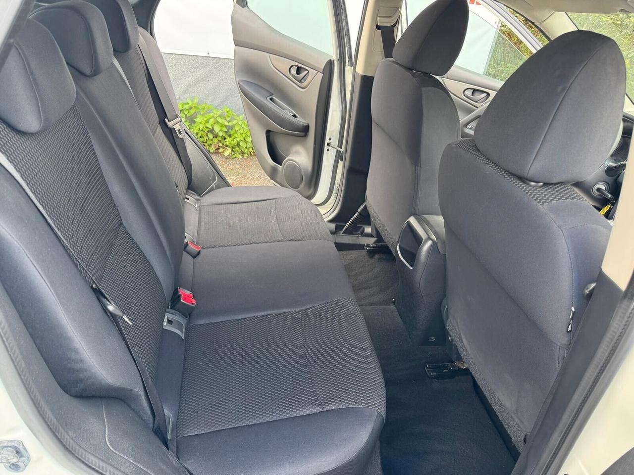 Nissan Qashqai Qashqai+2 1.5 dCi DPF Visia