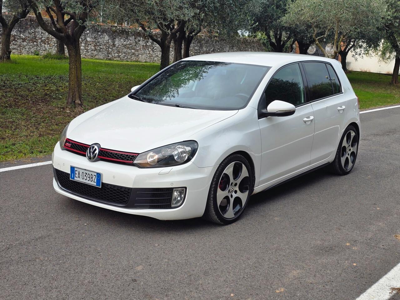 Volkswagen Golf 2.0 TSI DSG 5p. GTI