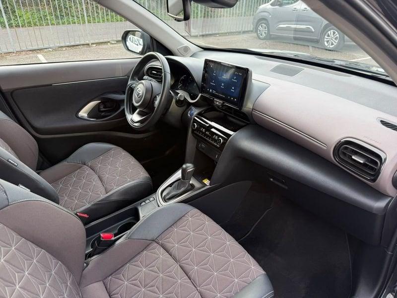 Toyota Yaris Cross Yaris Cross 1.5h Lounge fwd 116cv e-cvt