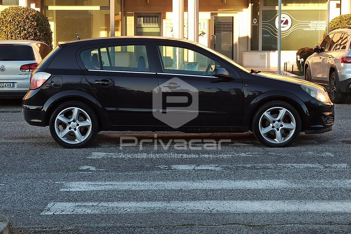 OPEL Astra 1.7 CDTI 101CV 5 porte Cosmo