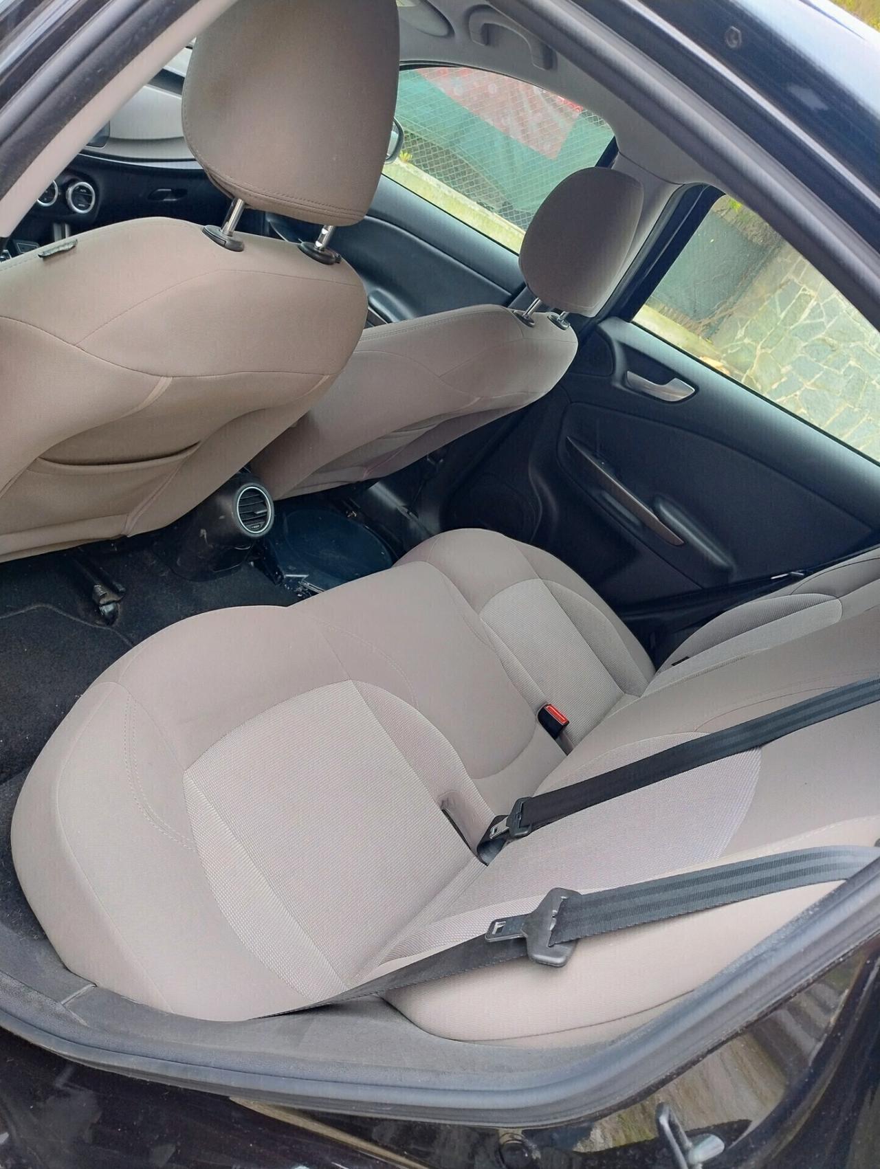 Alfa Romeo Giulietta 1.6 JTDm 120 CV euro6 km143