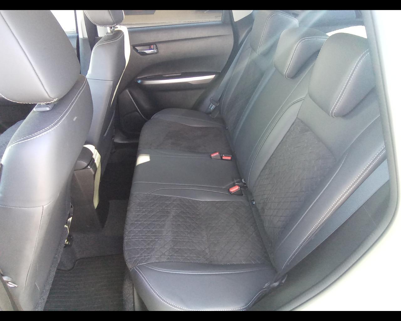 SUZUKI Vitara (2015) - Vitara 1.4 Hybrid 4WD AllGrip Top