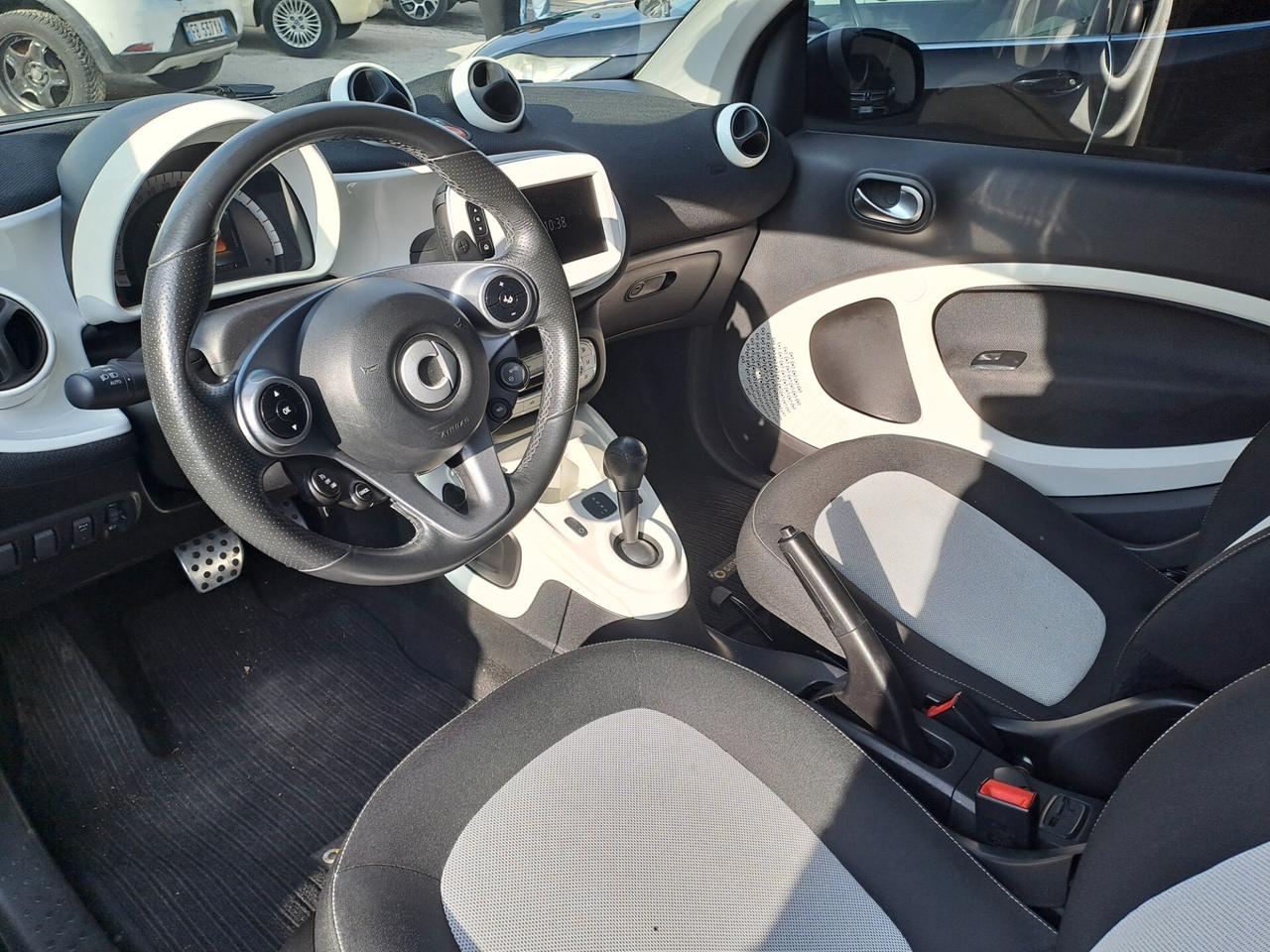 Smart ForTwo 90 0.9 T twinamic cabrio Passion