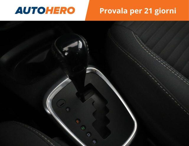 TOYOTA Yaris 1.5 Hybrid 5 porte Business