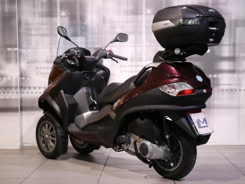 Piaggio MP3 250 ie