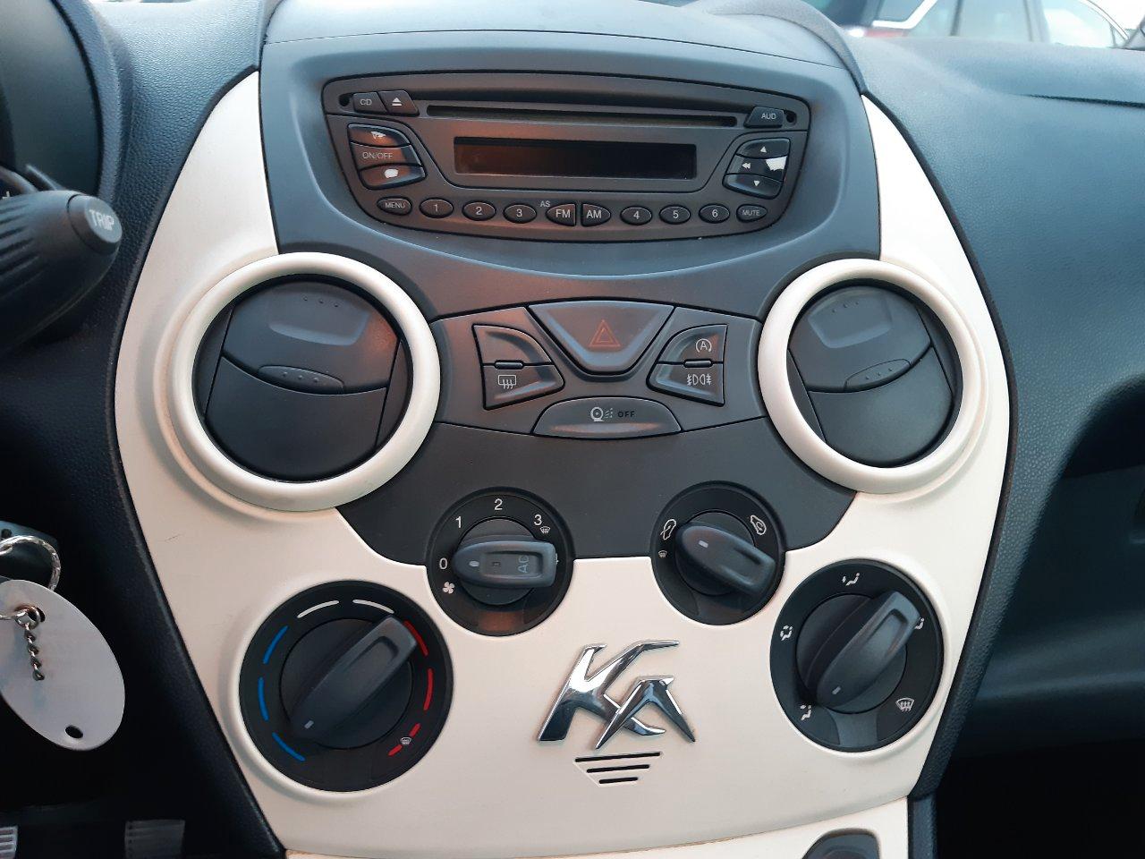 Ford Ka 1.2 + c/esp,tcs 69cv E5