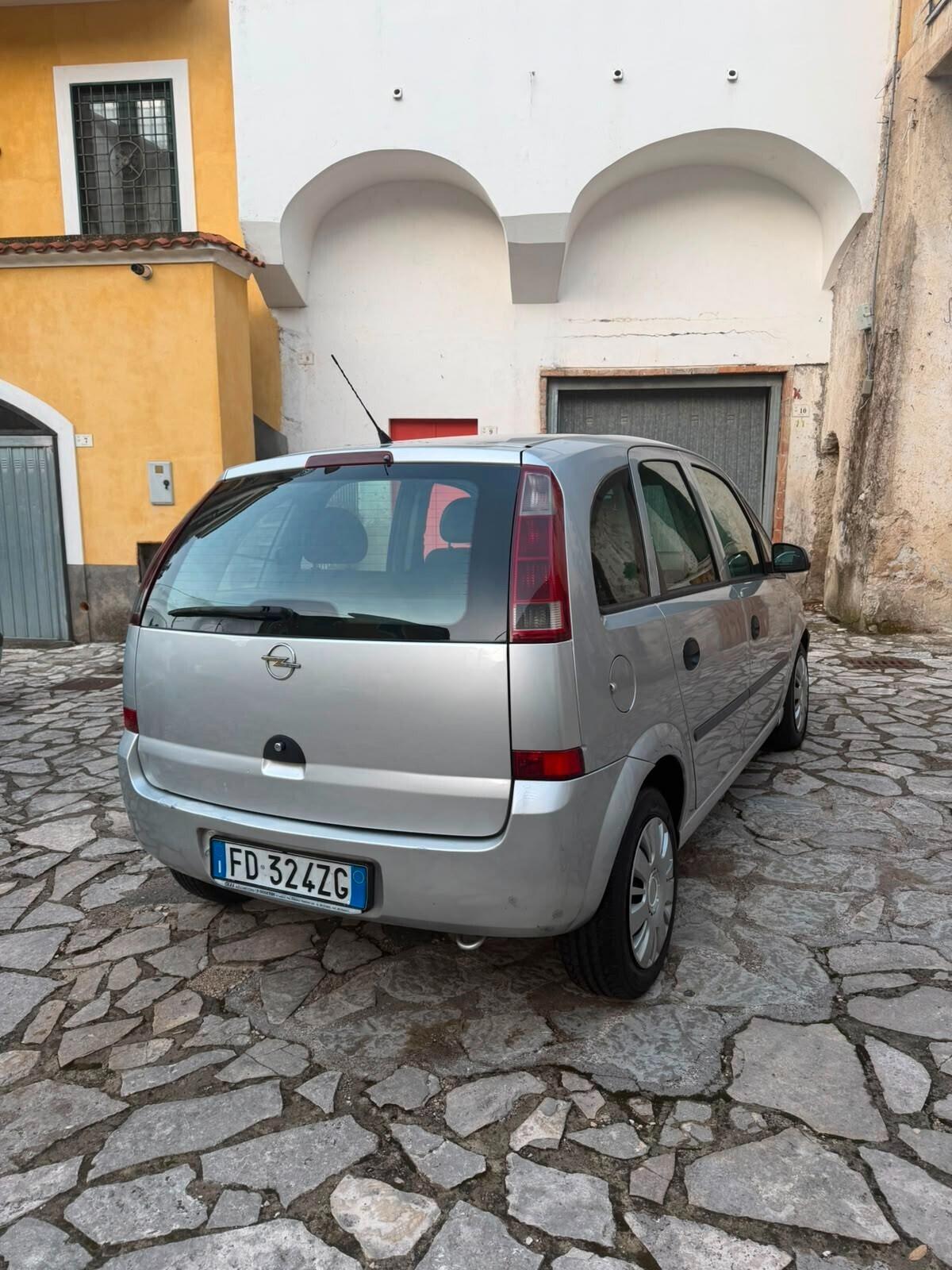 Opel Meriva 1.7 CDTI 101CV Cosmo