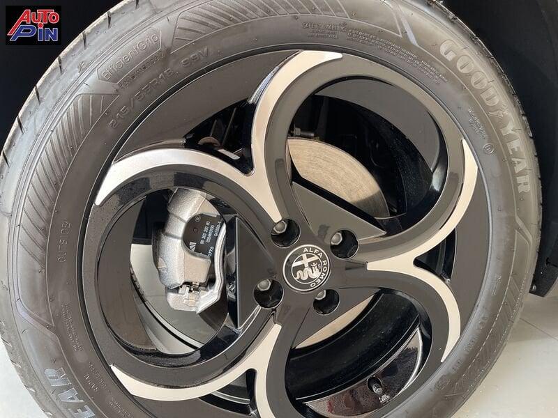 Alfa Romeo Junior 1.2 136 CV Hybrid eDCT6 Speciale+Techno Pack