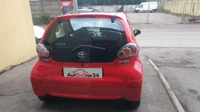 TOYOTA Aygo 1.0 12V VVT-i 3 porte Orange Connect NEOPATENTATI