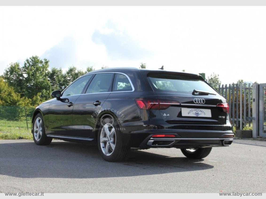 AUDI A4 Avant 35 TFSI S tronic Business Adv.