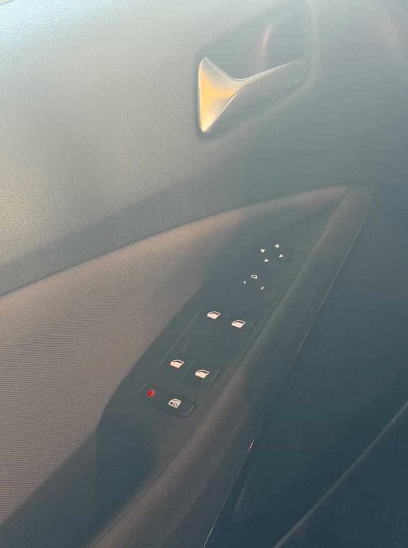 Opel Crossland X 18.000 KM !!!! - Unico Proprietario