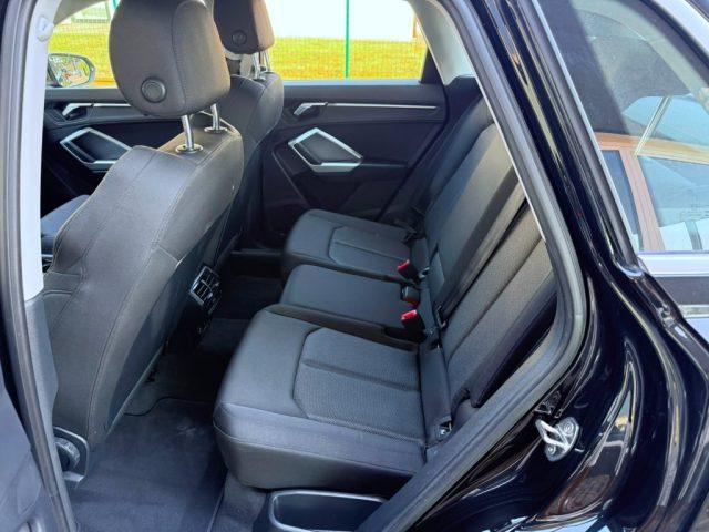 AUDI Q3 35 TDI S tronic S line edition NAVI - MATRIX - 19